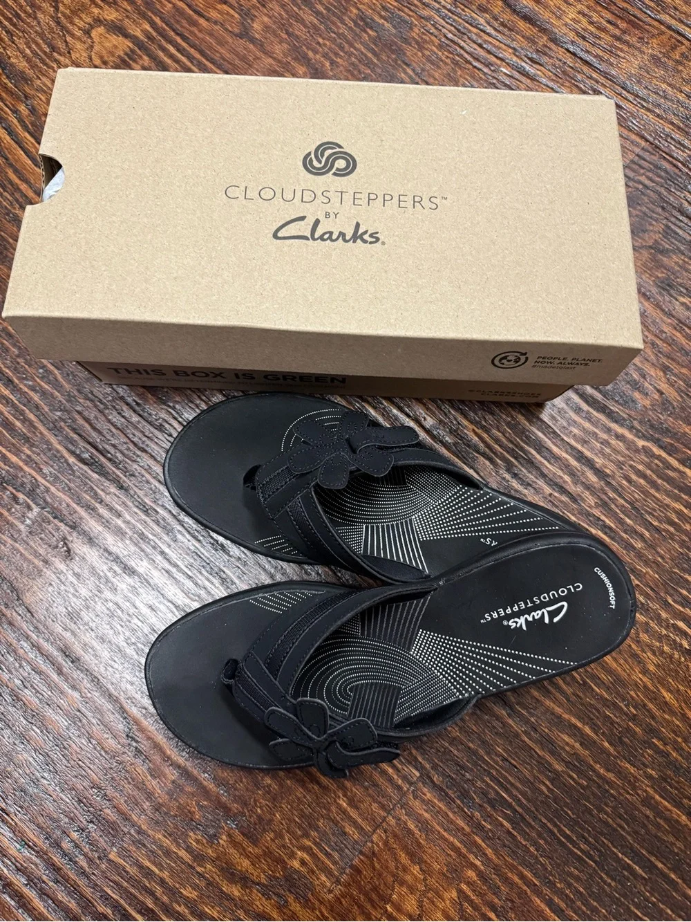 Clark’s Brinkley Flora Women’s Black Floral Thong Sandals